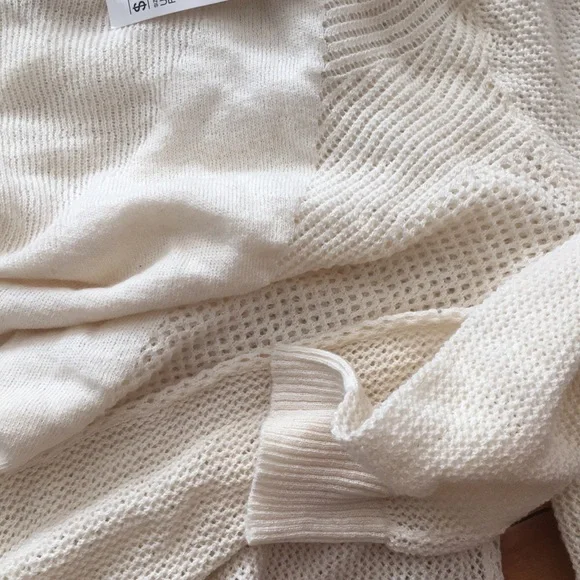 H&M Shirt - Picture 4 of 4